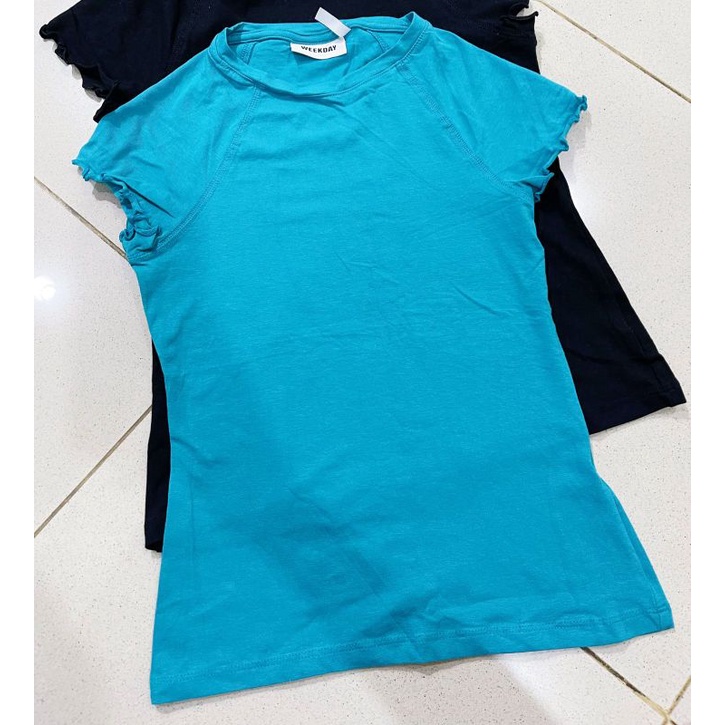 Weekday body fit basic t shirt Cotton