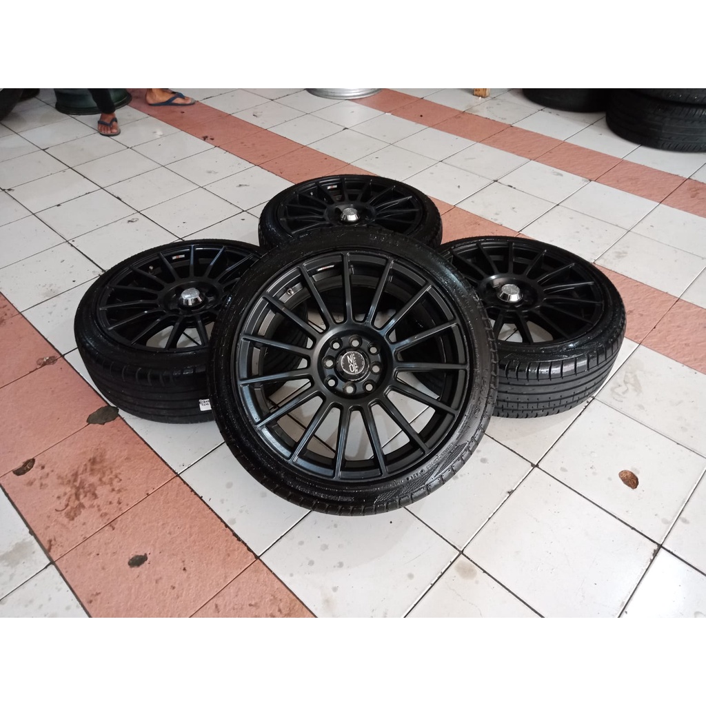 Jual Velg Mobil Bekas R17 Racing Oz Ring 17 Lebar 75 Et 40 Pcd 4x100 4x1143 Ban Shopee 1309