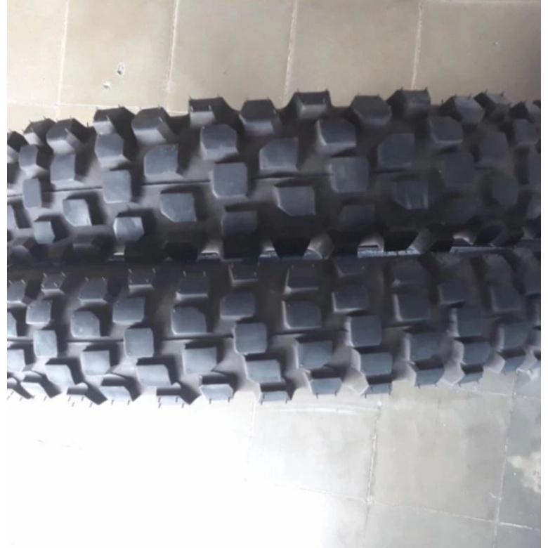 1 pasang ban crf,klx second ring 18 dan 21 // ban motor trail second // 1 pasang ban motor trail