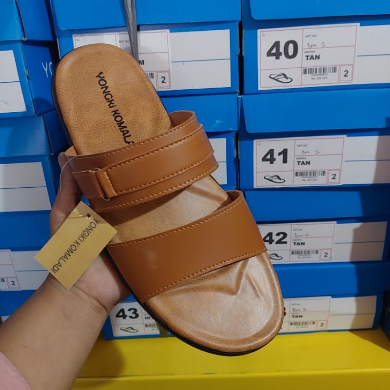 sendal Cowo Dewasa Yongki Komaladi