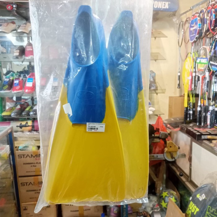 Fin Fin Pantas No. 42 - 43 Sepatu Katak Fin Merk Pantas Les Renang