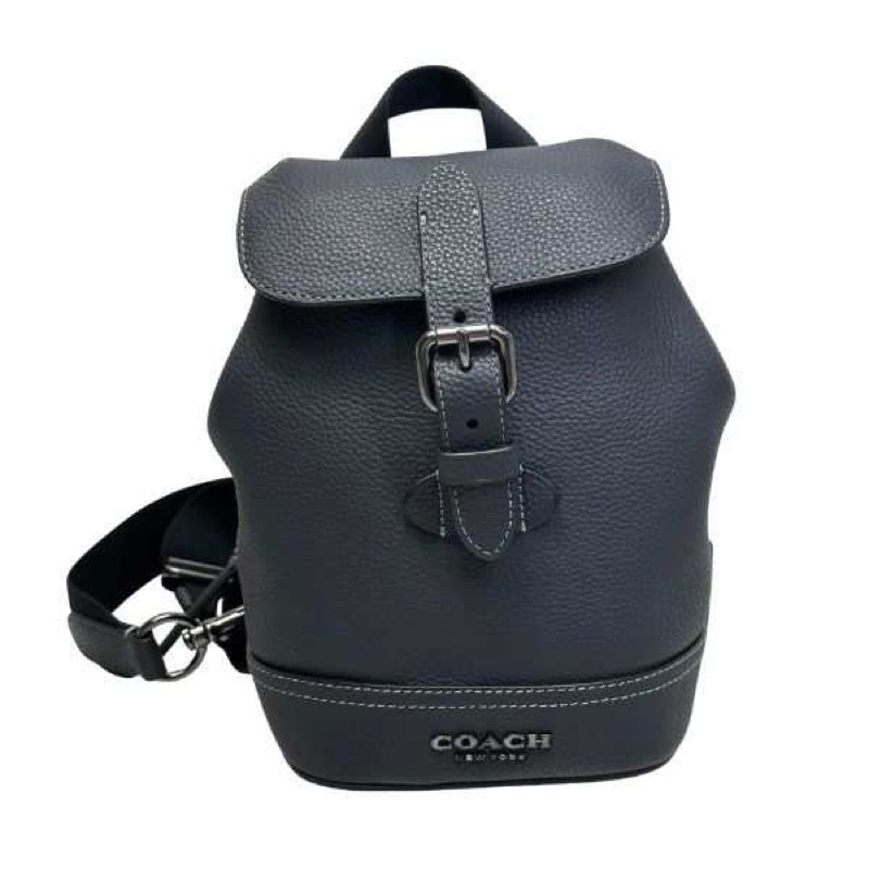 Coach Hudson Small Pack In Signature Canvas (CB928)