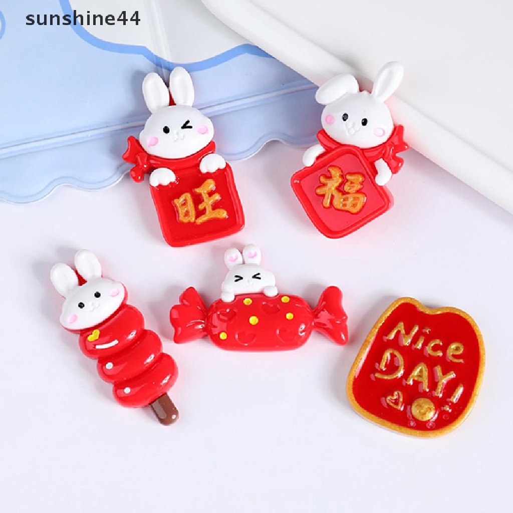 Sunshine Kartun Kelinci Memakai Tahun Baru Cina Merah Pakaian Pesona Hewan Lucu Liontin Flatback Resin DIY Anting-Anting Membuat Perhiasan Craft.