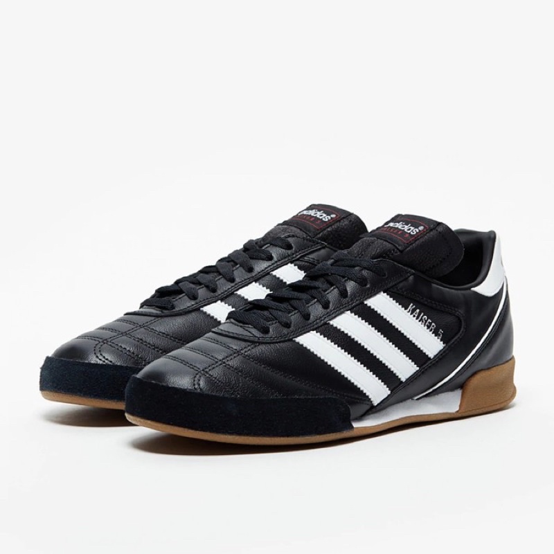 Sepatu Futsal Adidas Kaiser 5 Goal Black White