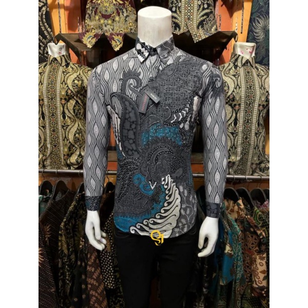 BATIK PRIA SLIMFIT MODERN LENGAN PANJANG OB 514