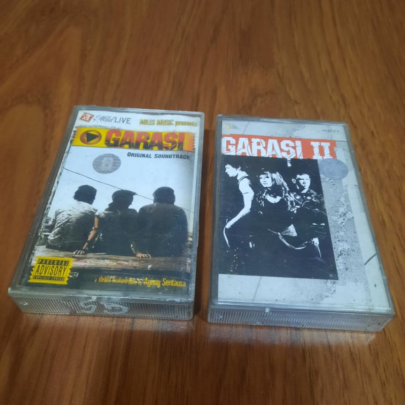 PAKET ALBUM KASET PITA GARASI BAND