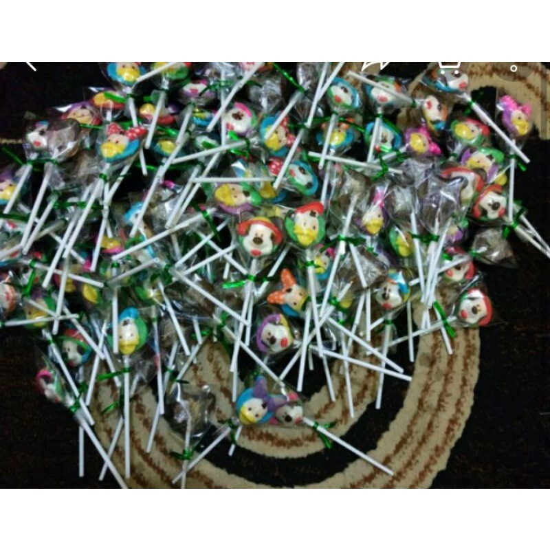 

12 lolly cokelat karakter Mickey & Mouse