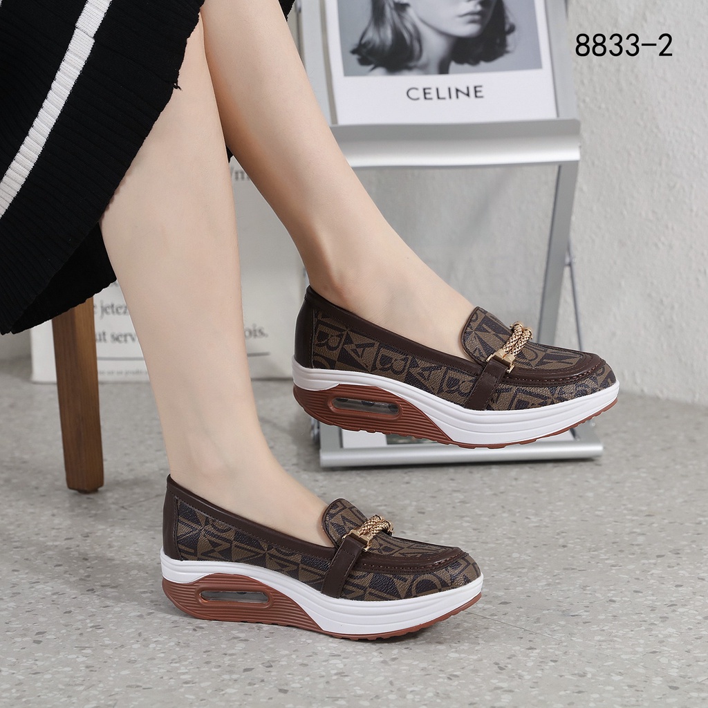 Bo Mono Wedges Slip-On Shoes #8833-2