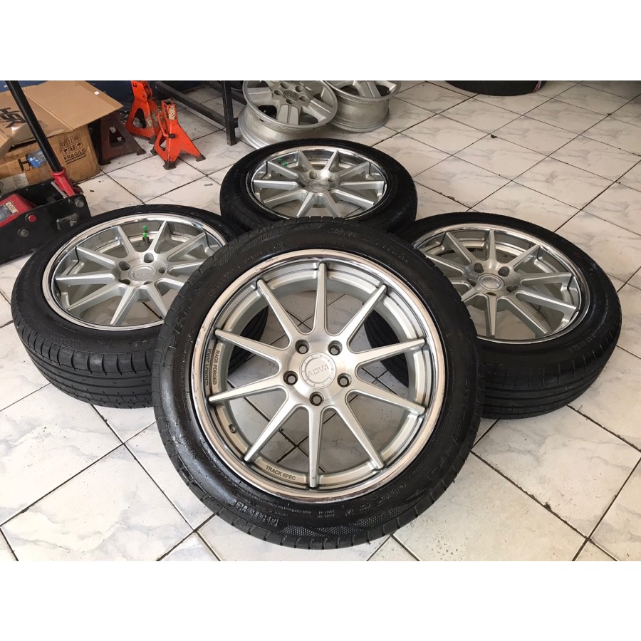 Velg Mobil Bekas Seken Ring 18 Lubang 5 ADV1 R18 Lebar 7,5 ET45 BAN 225 50 R18