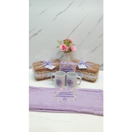 Hampers mengenang 100 harian/ 1 tahunan/souvenir custom/mug-handuk bordir