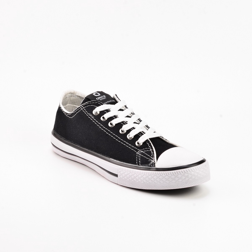 Sepatu Sneakers Premium Onarstreet Hitam Putih Pria Wanita Sneakers Black &amp; White Size 39-43 Premium Quality