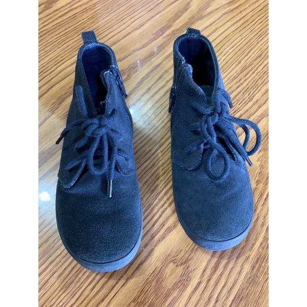 Preloved GAP kids ankle boots. ORIGINAL. Sz.28