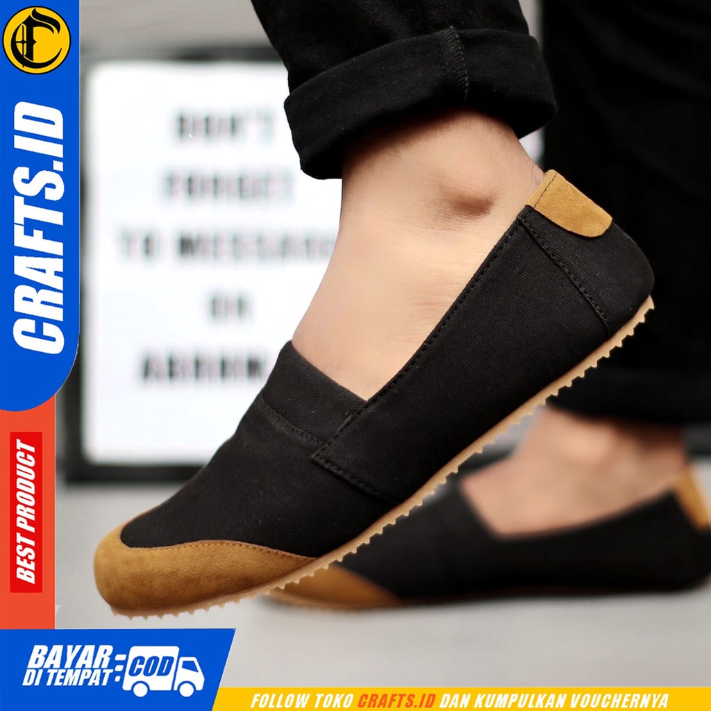 CRAFTS X KEN Sepatu Slip On Pria Sepatu Casual Pria AntSlip Slop Cowok/Cowo Original Sepatu Kasual Kerja Gaya Santai Keren Kekinian Termurah