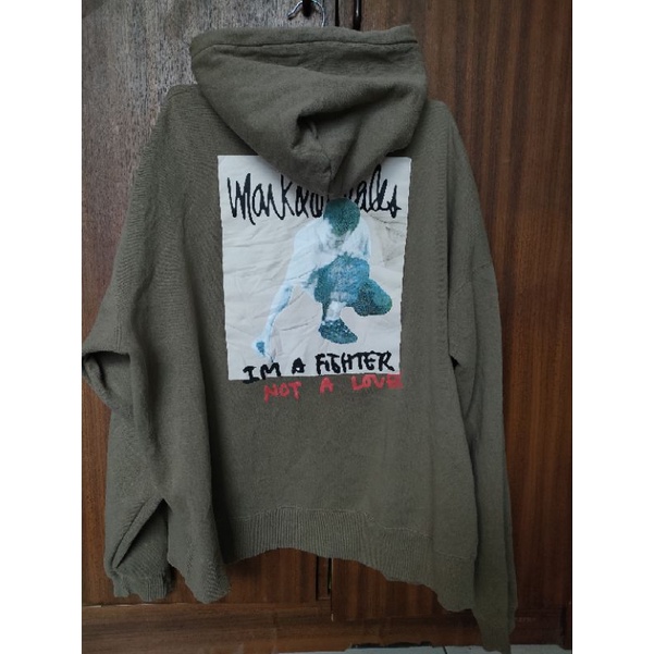 Hoodie Mark Gonzales