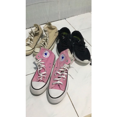 Sepatu preloved Converse