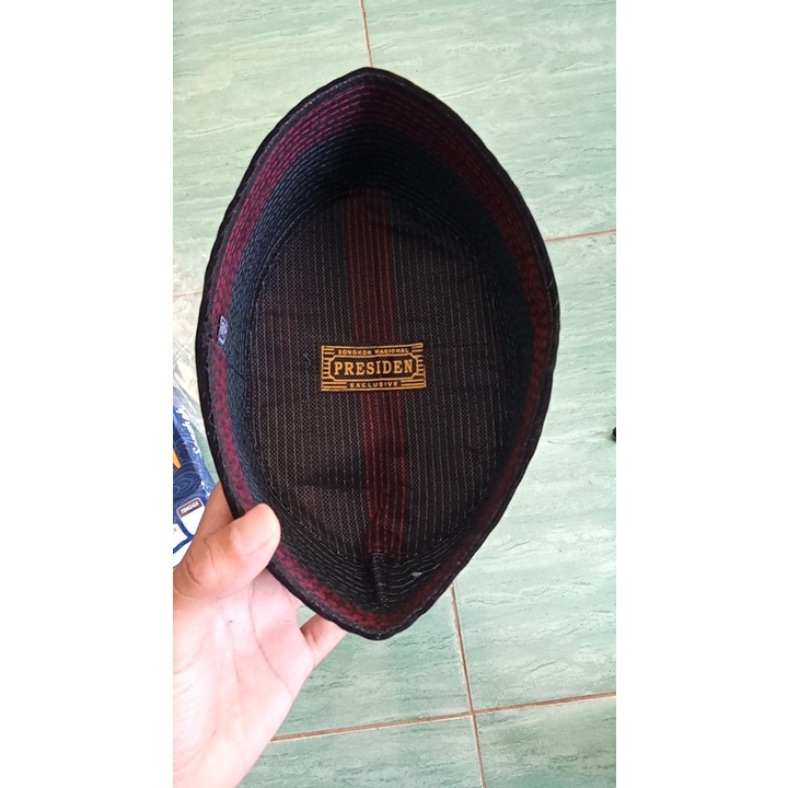 Peci Bordir NU Hijau Emas Merah Putih Logo Nahdlatul Ulama Hitam Standar Formal Nasional Sekolah SD SMP SMA SMU Madrasah Pesantren Beludru Murah Remaja Tanggung Kopiah Laki Muslim Santri Presiden Umur Usia Tahun Kelas 1 2 3 4 5 6 7 8 9 10 11 12 13 9cm cm
