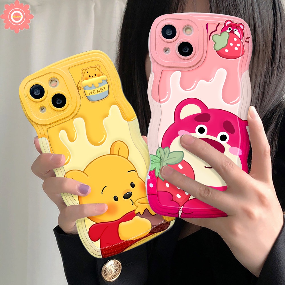 Realme C15 C53 C25Y C55 C35 C25 C12 C21Y 10 8 8i 5i C20 9i 8Pro C33 C30 C25s 6i 7i 7 5 9Pro+9 C3 C17 C11 Manyo Strawberry Bear Kartun Winnie The Pooh Lucu Lembut Bergelombang Edge Case