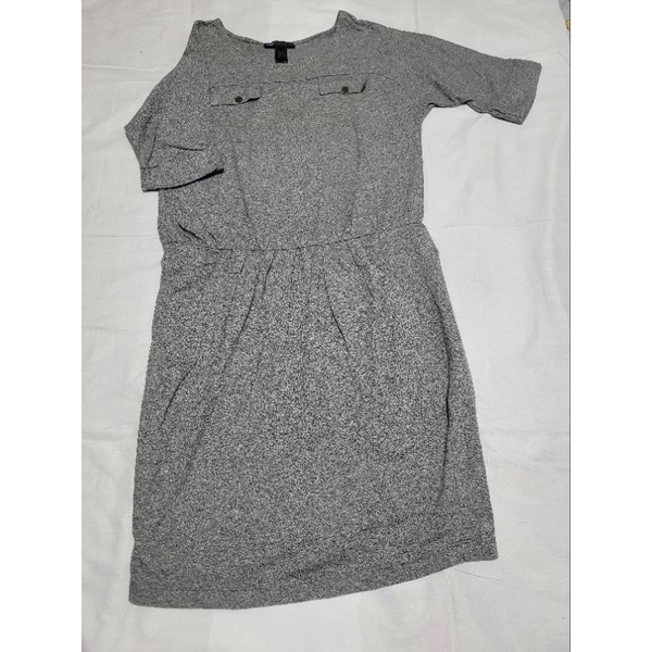 Baju wanita, merek: Mango