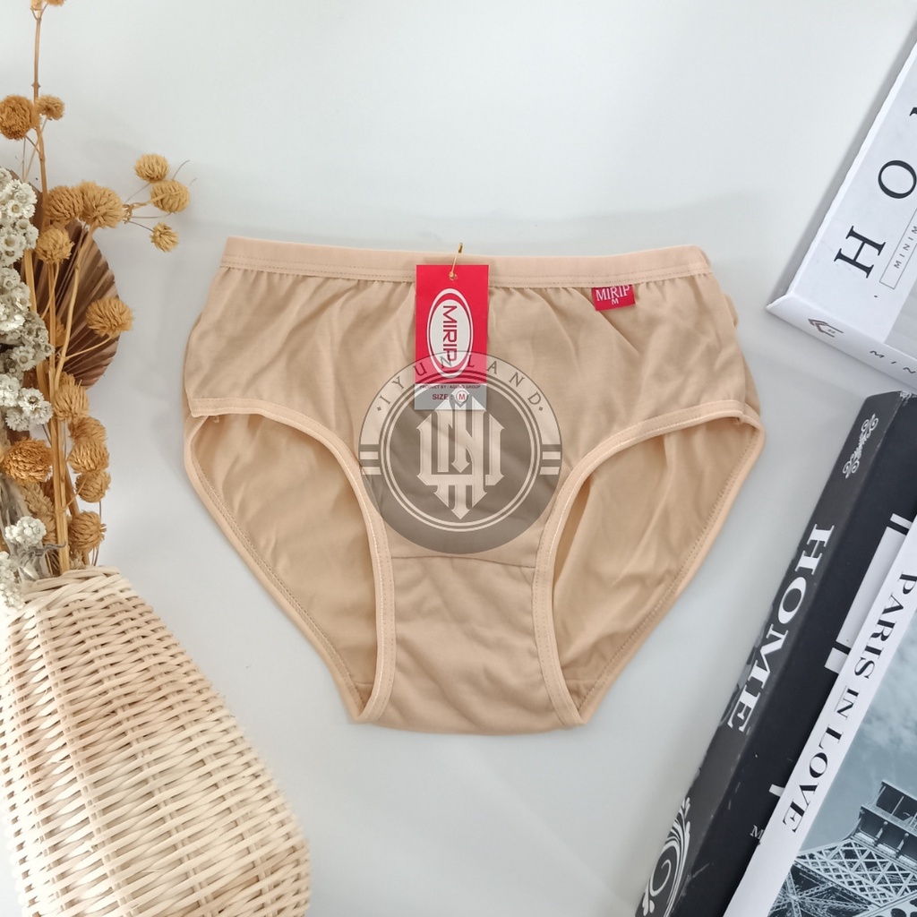 Celana dalam wanita bahan katun lembut / grosir CD cewek esse, cabernet dll