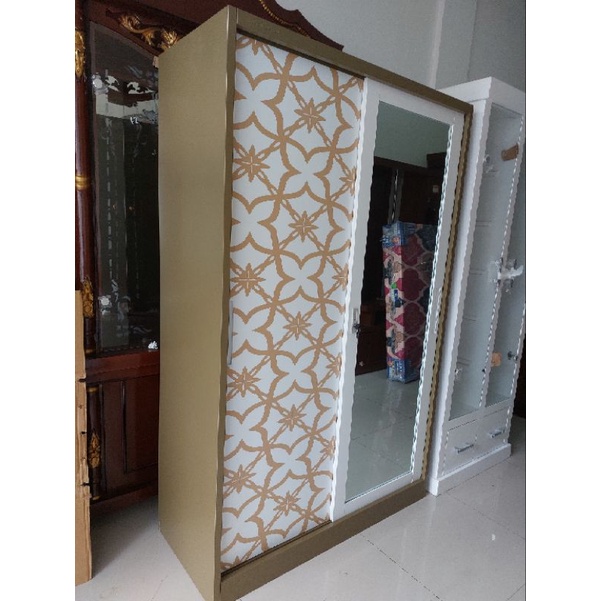 Lemari Besi || Lemari Baju