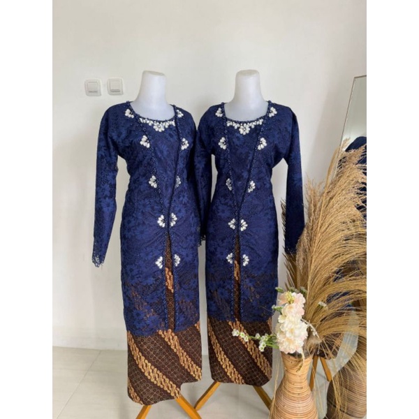 kebaya ibu hajat/besan mewah