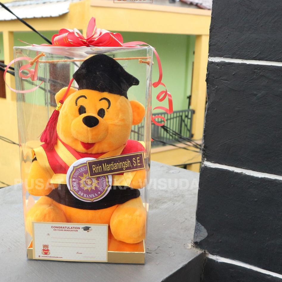 Vh Kado Wisuda Boneka Winnie the Pooh Hadiah Boneka Wisuda Winie the poh Wini the Pooh Kecil Mika Na