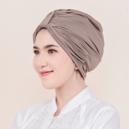 Amily Turban