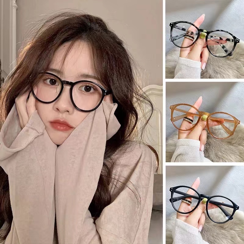 Kacamata Polos Bingkai Oval Anti UV Membuat Wajah Terlihat Tirus
