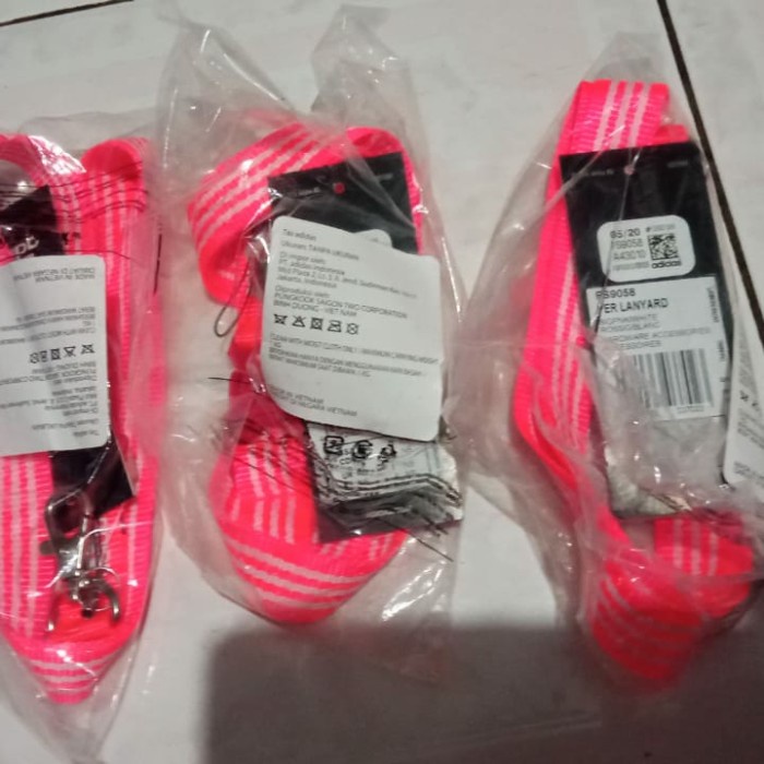 

Lanyard Adidas Lanyard Original Gantungan Id Nama