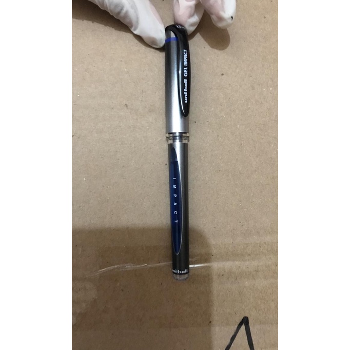 

Uni-Ball Signo IMPACT Broad UM 153 Gel pen