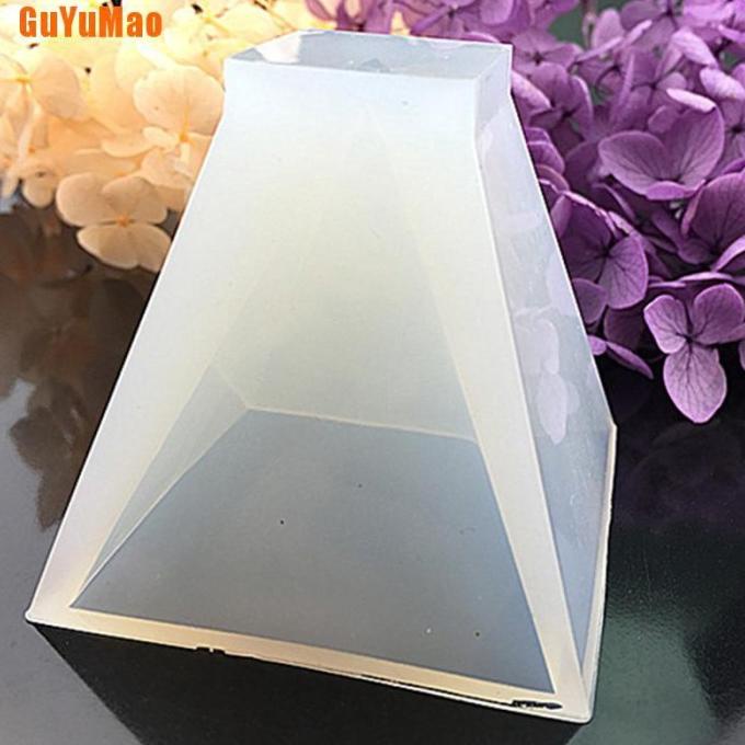 

Diskon Guyu Pyramid e Mould Diy Resin Decorative Mold Craft