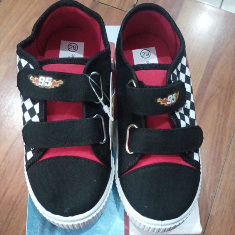 Sepatu Disney Cars CA5003365BLK