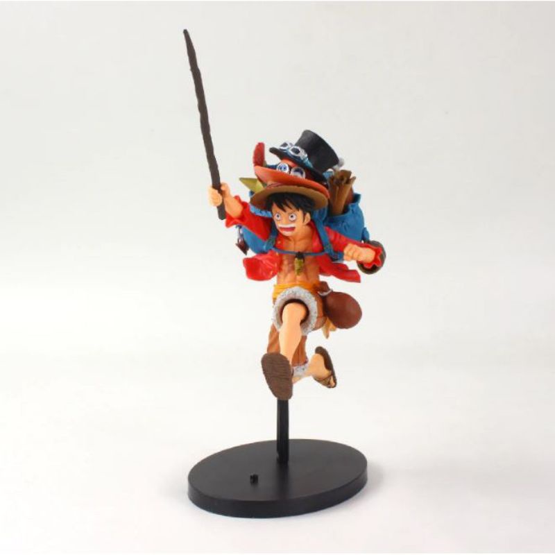 Mainan actiom figure one piece luffy / 19cm / anime movie / hiasan patung