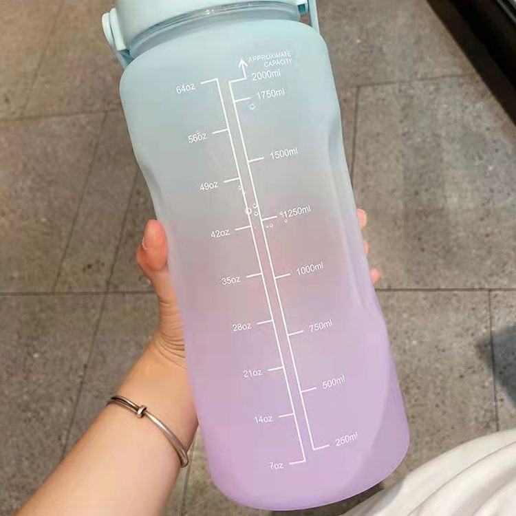 ⭕Free Stickers⭕ 2000ML Botol Air Portabel 2 Liter Botol Minum Botol Minum Viral Botol Pelangi Botol Minum Inspirasional