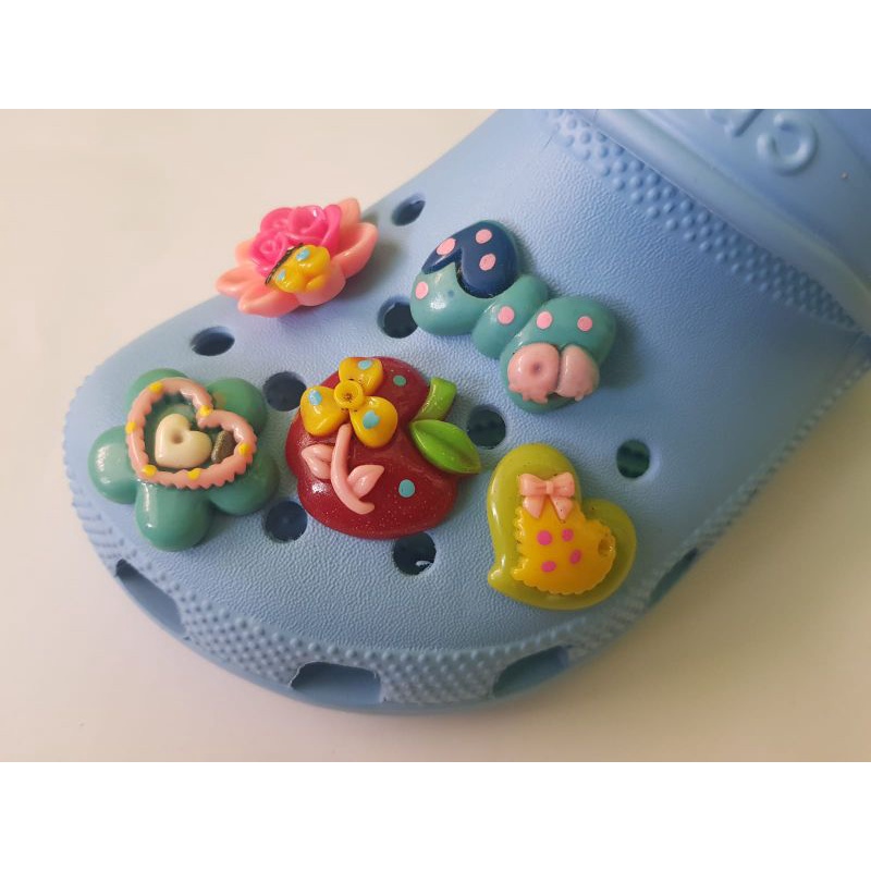 jibit crocs  untuk sendal anak2 / charm / tempelan sendal crocs / pin sendal crocs