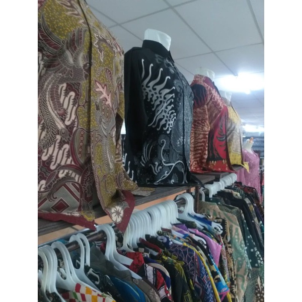 Kemeja Batik Slimfit Pria Lengan Panjang Pendek Hitam Ori NH