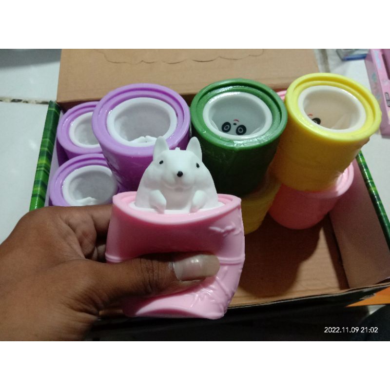 Mainan Anak Mainan Pencet Sttres Ball Mainan Squishy Mainan Lucu Mainan Pencet Tikus Katak / Kodok Mainan Terbaru