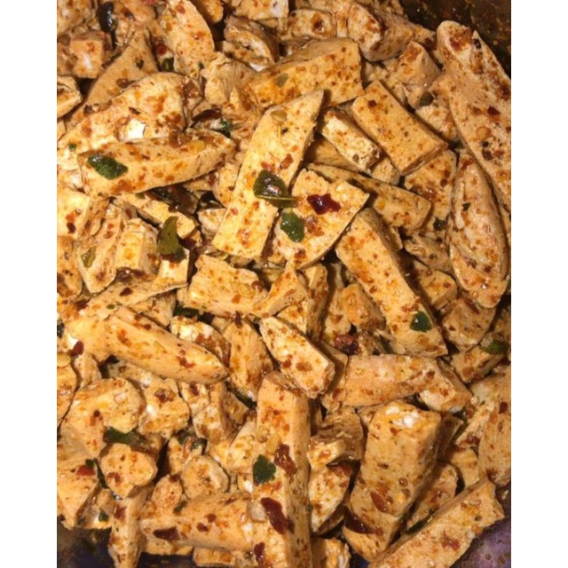 

Basreng Pedas Daun Jeruk kemasan 50 gram