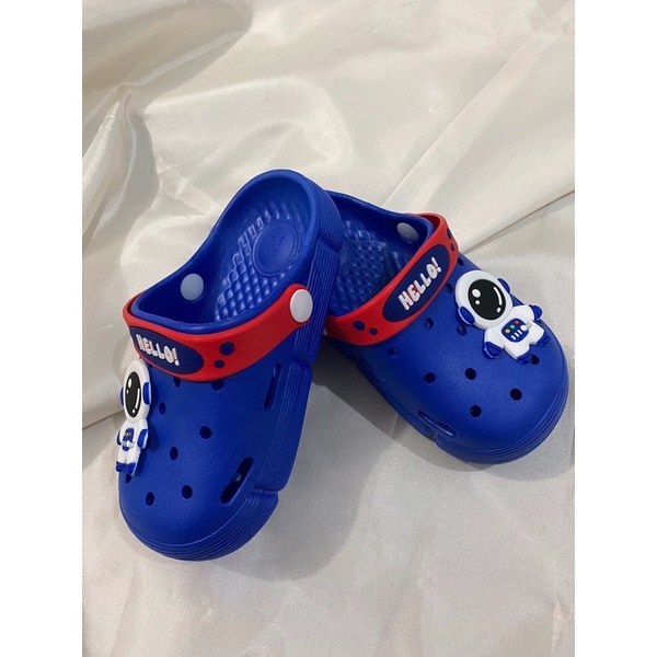 Lucky stars/sepatu sandal astronaut/sendal pao kualitas best dan harga best/sendal crocs anak anak/sendal import harga murah dan model lucu dan color full