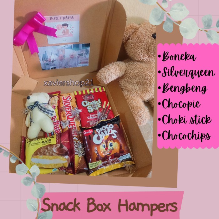 

SNACK BOX PREMIUM + BONEKA + COKLAT / SNACK BOX / HAMPER VALENTINE