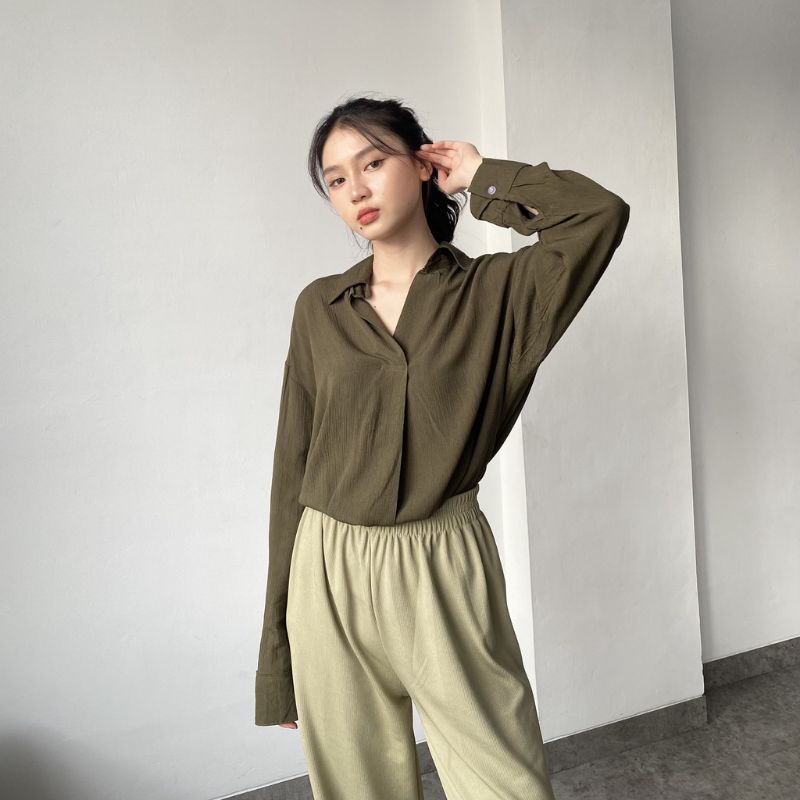 kemeja wanita oversize lengan panjang/kemeja polos korea
