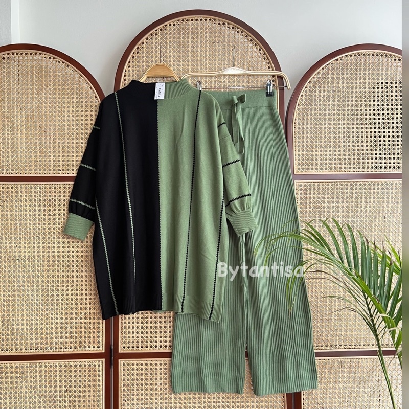 ONESET SETELAN RAJUT TUNIK KALULA