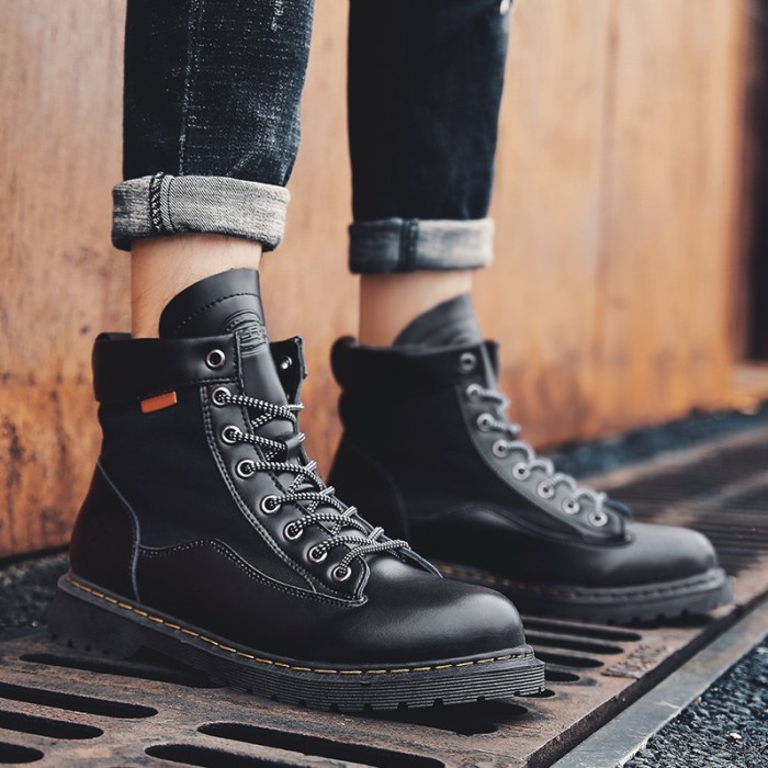 Ger Sepatu Boots Martin Pria Untuk Musim Dingin