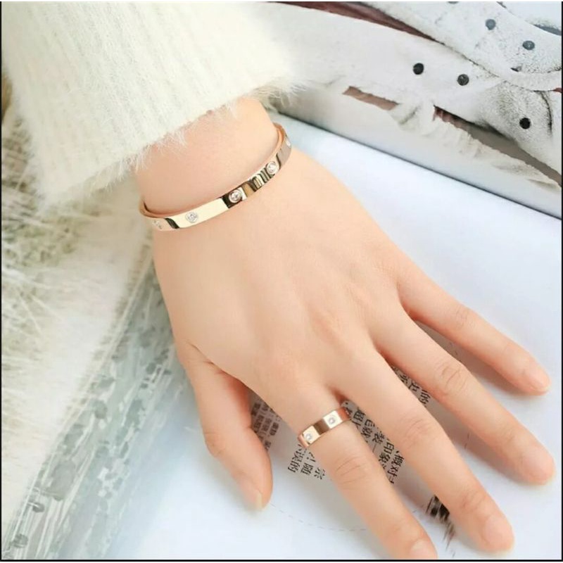 Gelang Titanium Emas Gelang Wanita Permata Terbaru