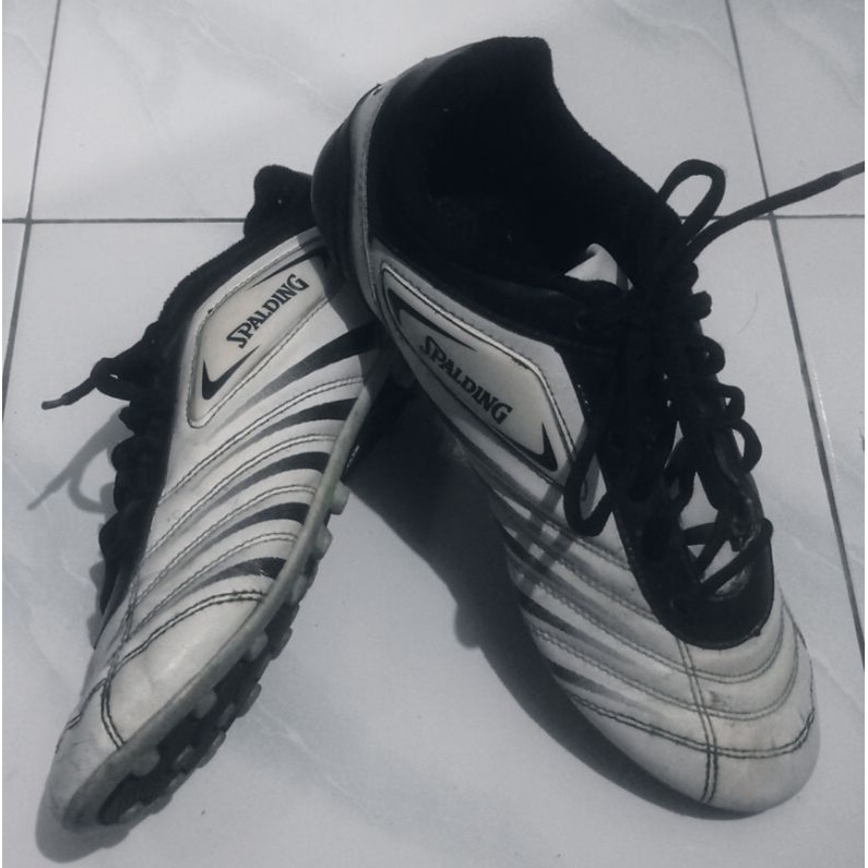 Sepatu Futsal Spalding Original
