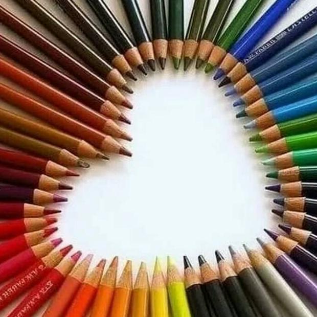 

Model baru - Faber Castell Pensil warna water colour 24 warna kuas !