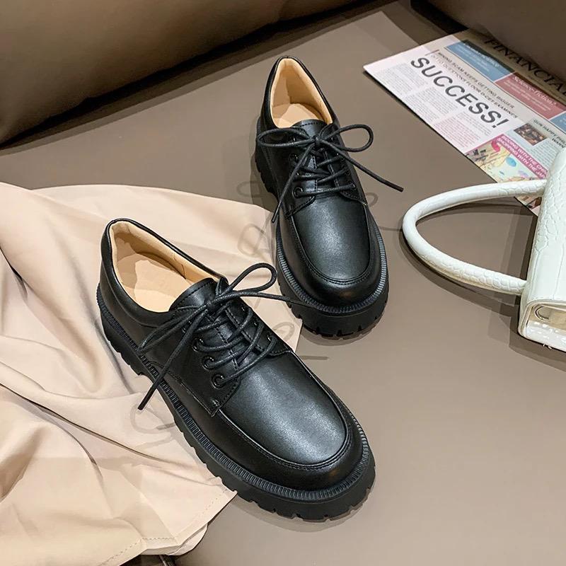 Sepatu Wanita Retro Sekolah / Kuliah Black Matte Oxford Premium BT 0682