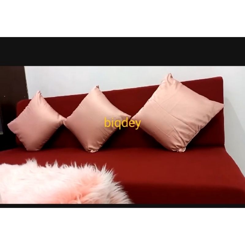 sarung bantal sofa satin 40x40