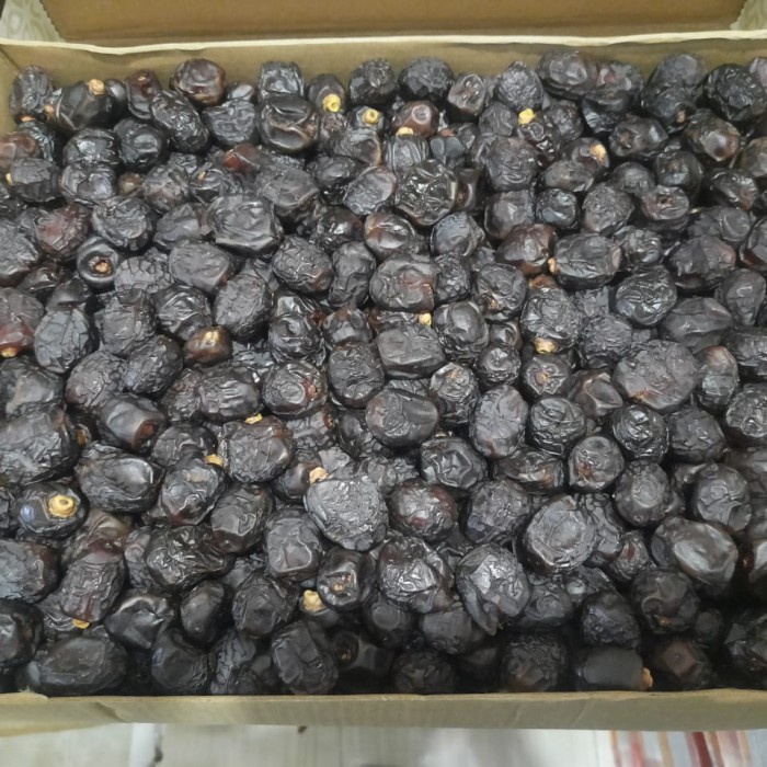 

Kurma ajwa 5kg/ ajwa almadinah/ ajwa grade B