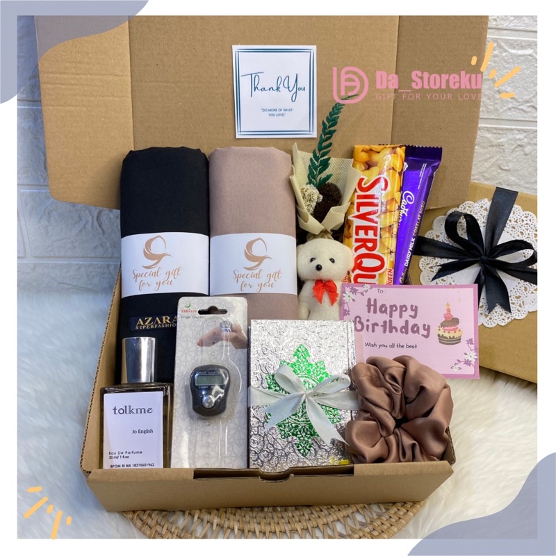 HAMPERS HIJAB GIFT BOX KADO ULANGTAHUN / WISUDA / BIRTHDAY / GRADUATION / IDUL FITRI LEBARAN TERMURAH TERLARIS